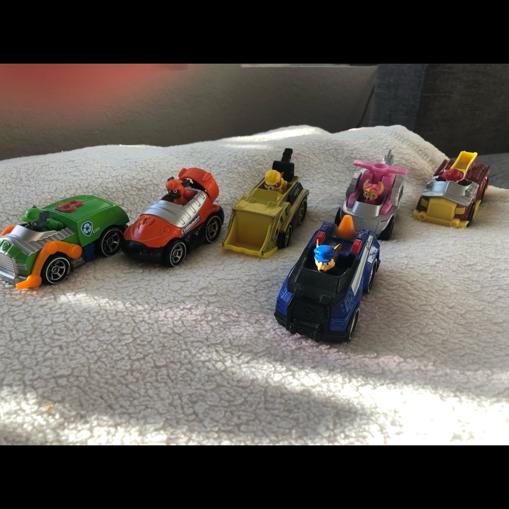 Paw Patrol True Metal 6 Collectible Die Cast Vehicles - Picture 8 of 12